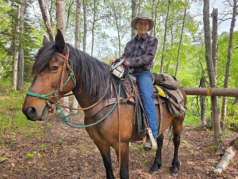 2 Hour Trail Rides Alaska Zipline, Sunderland Ranch, ziplining, horseback riding, farm tours, gold panning, lodgestay, weddings & events, adventure park